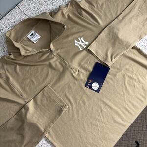 NWT NEW YORK YANKEES Fanatics Long Sleeve Sandstone Shirt S MLB New Baseball